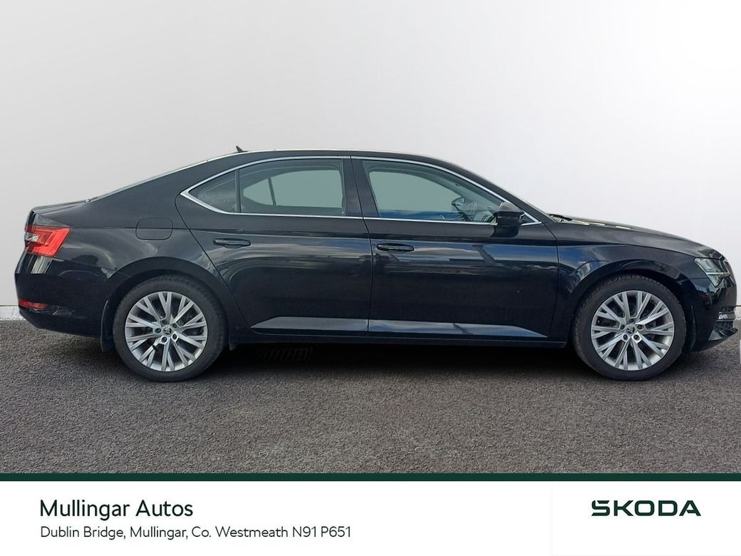 2022 Skoda Superb