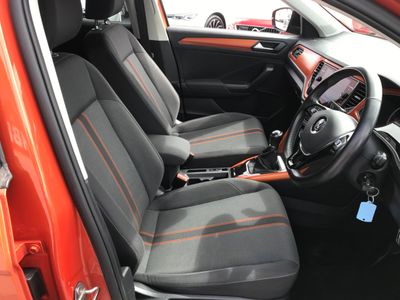 2019 Volkswagen T-Roc