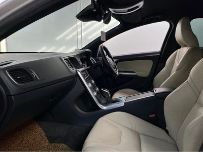2016 Volvo S60