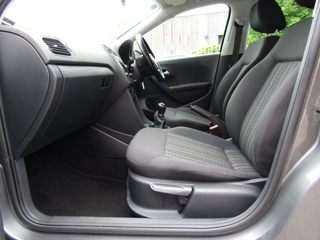 2016 Volkswagen Polo