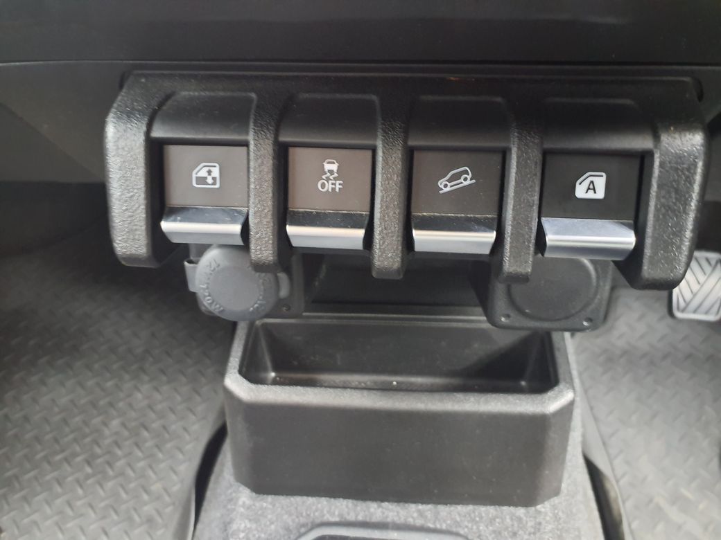 2023 Suzuki Jimny
