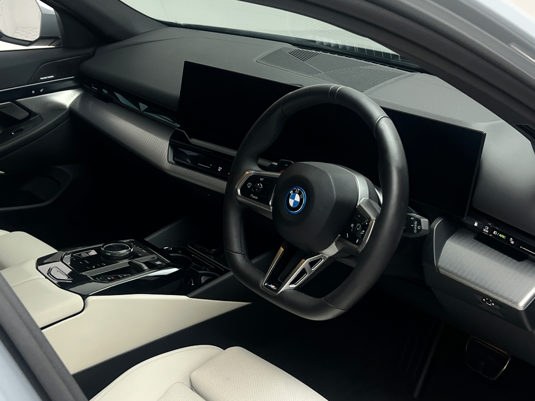 2025 BMW 5 Series