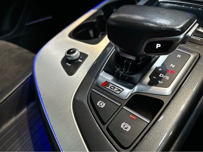2017 Audi SQ7