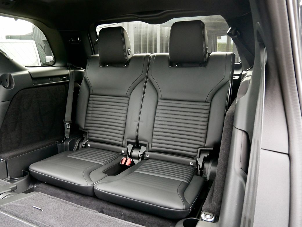 2025 Land Rover Discovery