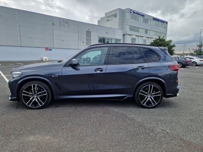 2022 BMW X5