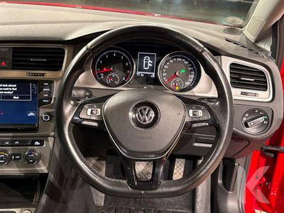2017 Volkswagen Golf