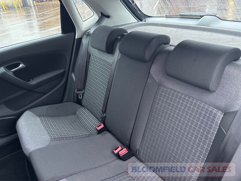 2017 Volkswagen Polo