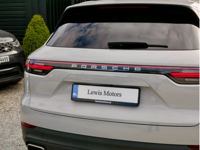2022 Porsche Cayenne