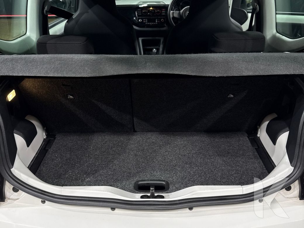 2016 Volkswagen up!