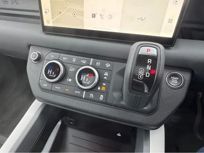 2025 Land Rover Defender