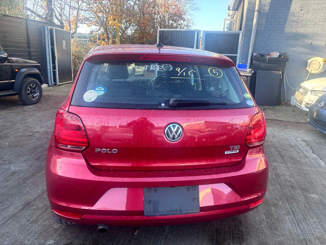 2015 Volkswagen Polo