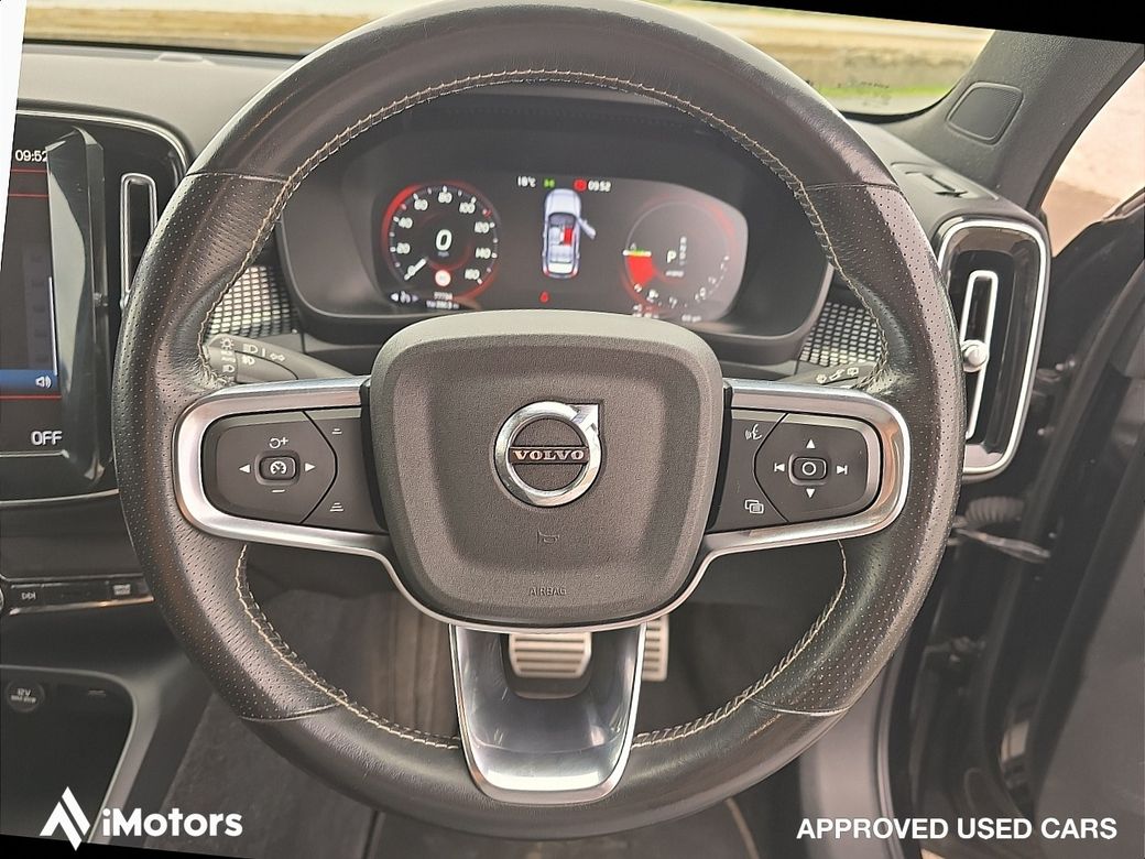 2021 Volvo XC40