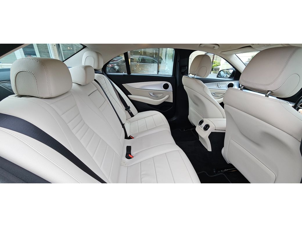 2019 Mercedes-Benz E 220