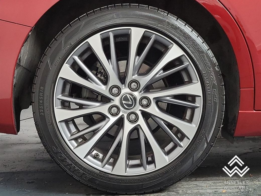 2021 Lexus ES 300h