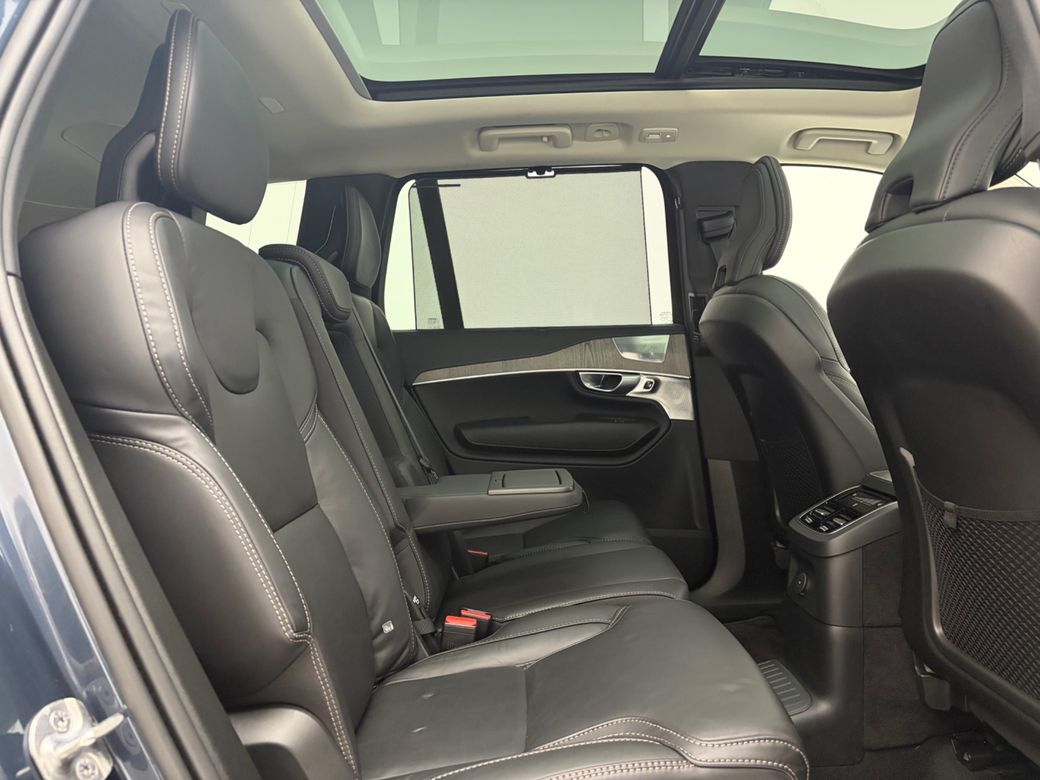 2023 Volvo XC90