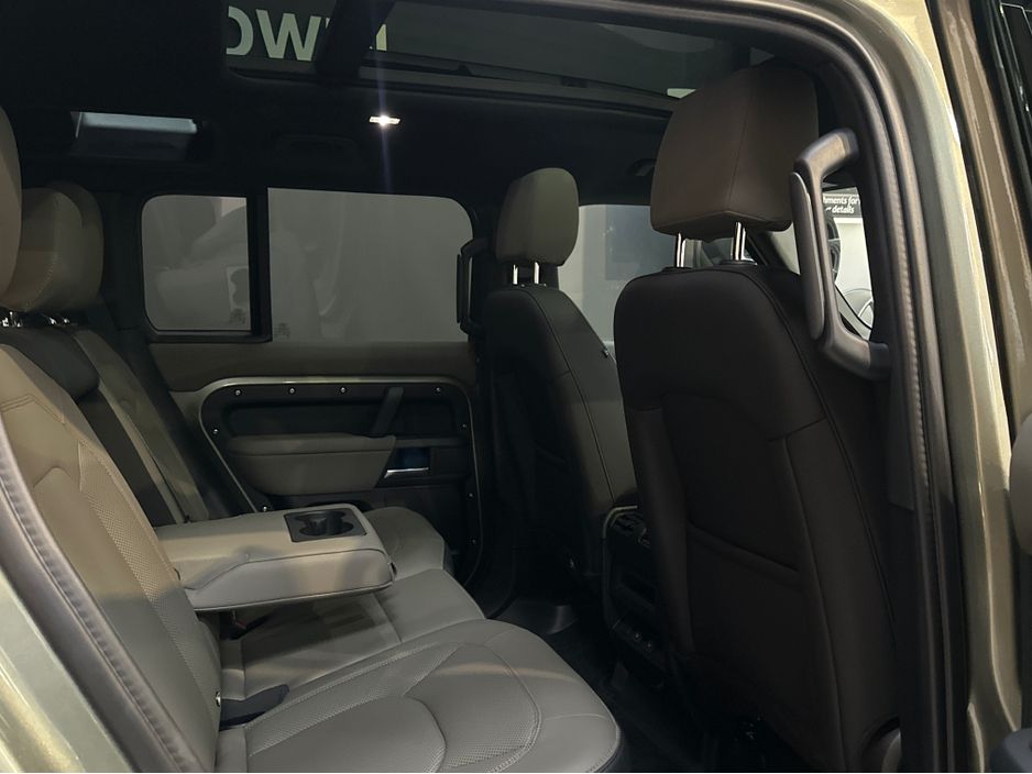 2025 Land Rover Defender