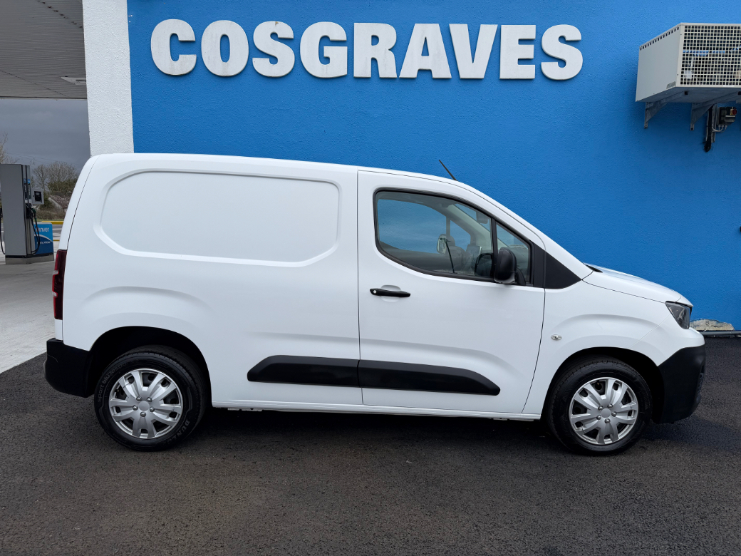 2021 Peugeot Partner