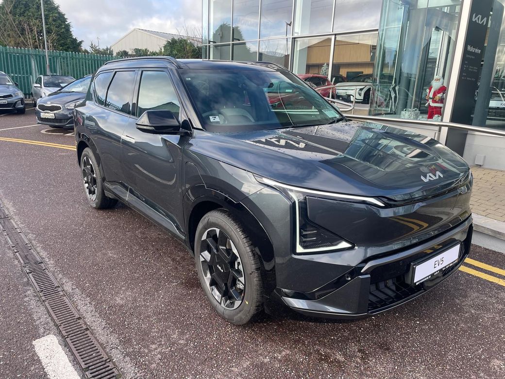 2026 Kia EV5