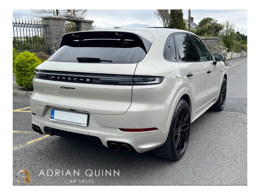 2025 Porsche Cayenne