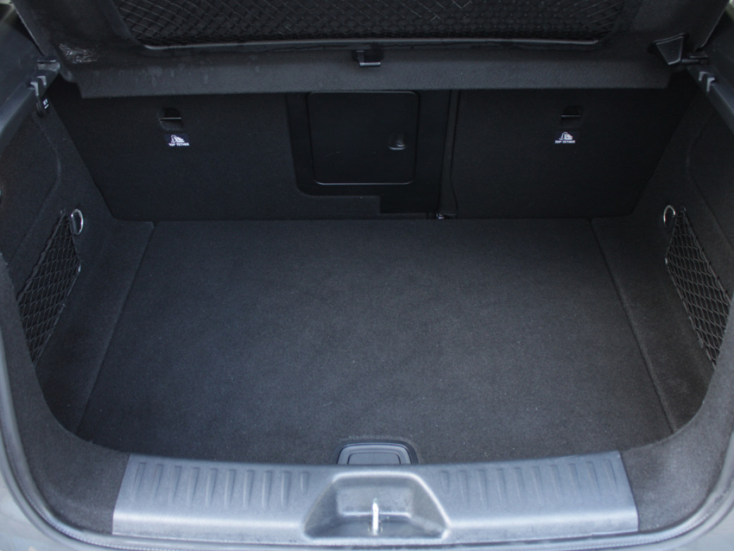 2016 Mercedes-Benz A 180