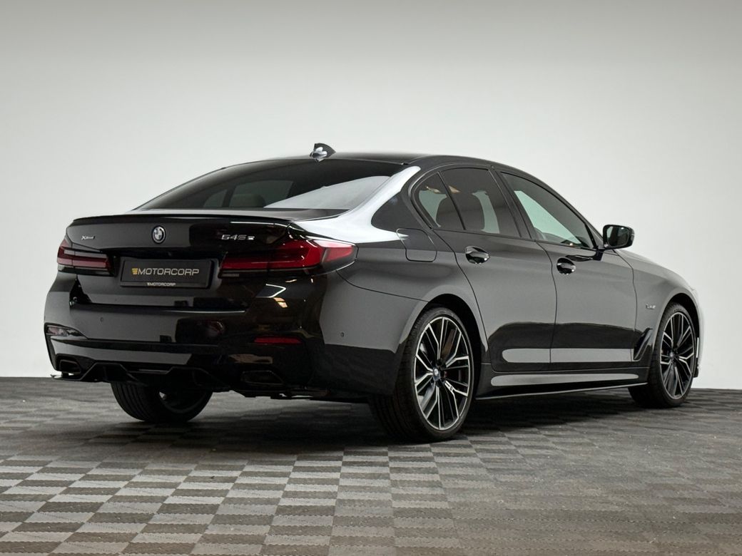 2022 BMW 5 Series