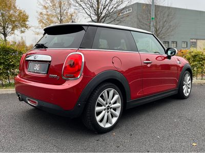 2015 Mini Hatch