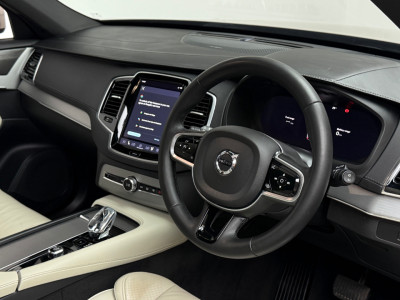 2023 Volvo XC90