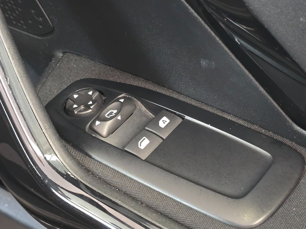 2018 Peugeot 208