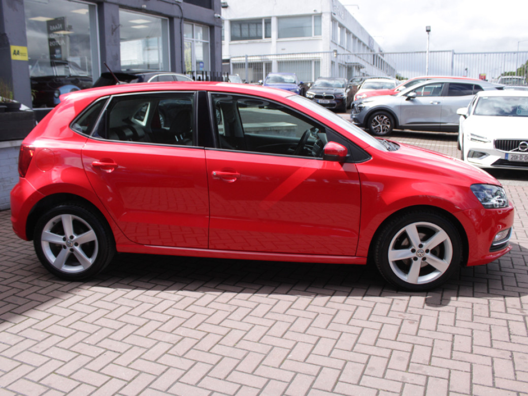 2017 Volkswagen Polo
