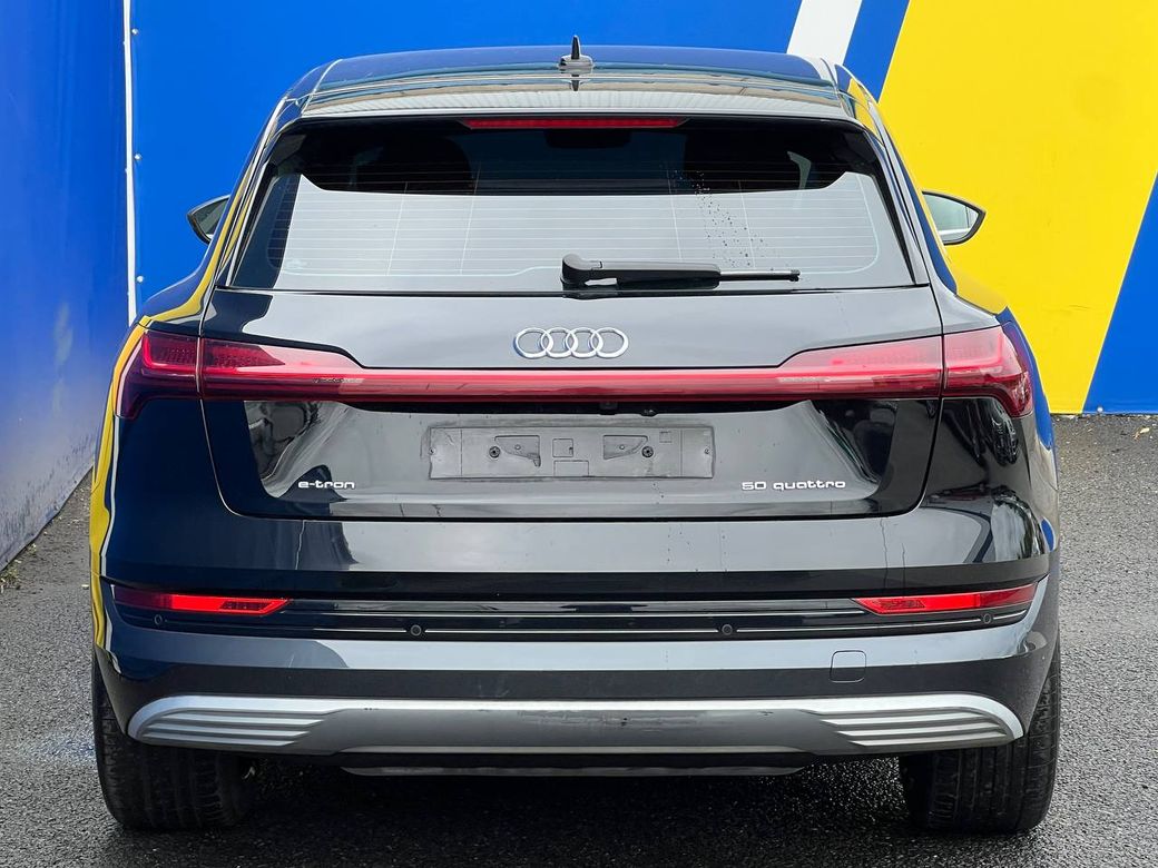 2020 Audi e-tron