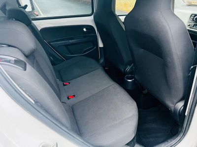 2015 Volkswagen up!