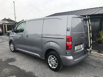 2022 Opel Vivaro