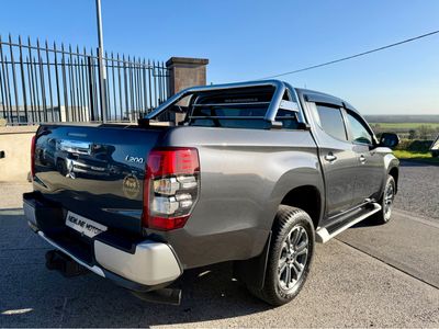 2020 Mitsubishi L200