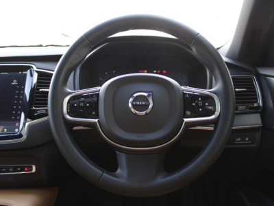 2023 Volvo XC90