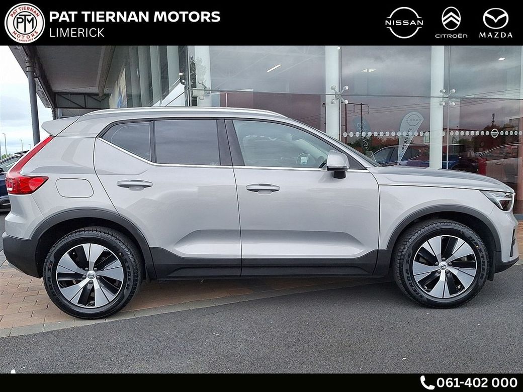 2023 Volvo XC40