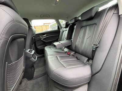 2022 Audi e-tron