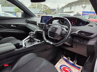 2018 Peugeot 5008