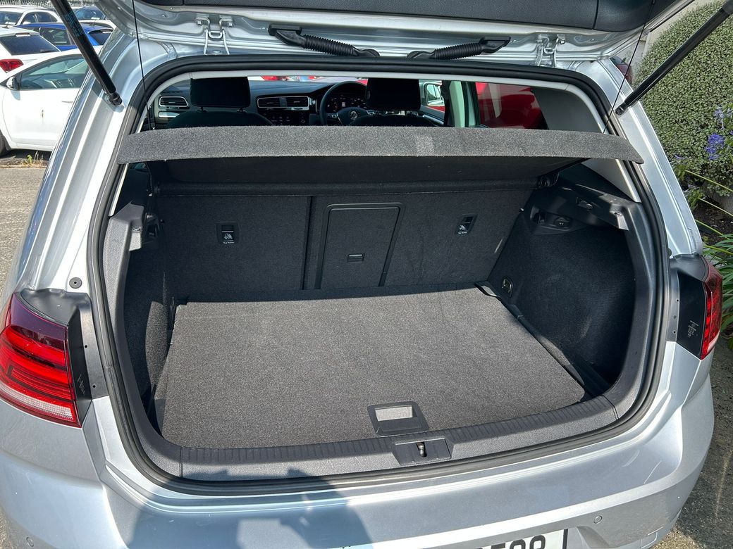2019 Volkswagen Golf