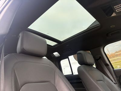 2025 Land Rover Defender 110