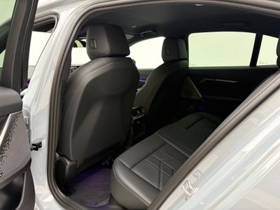 2024 BMW i5