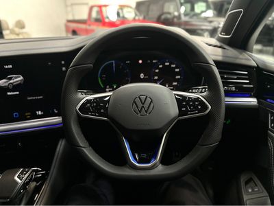 2024 Volkswagen Touareg