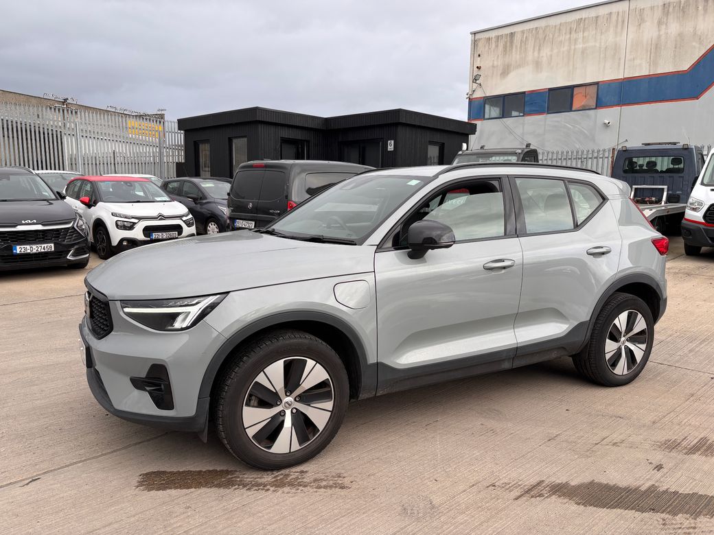 2023 Volvo XC40