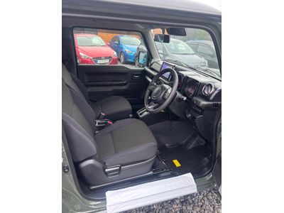 2025 Suzuki Jimny
