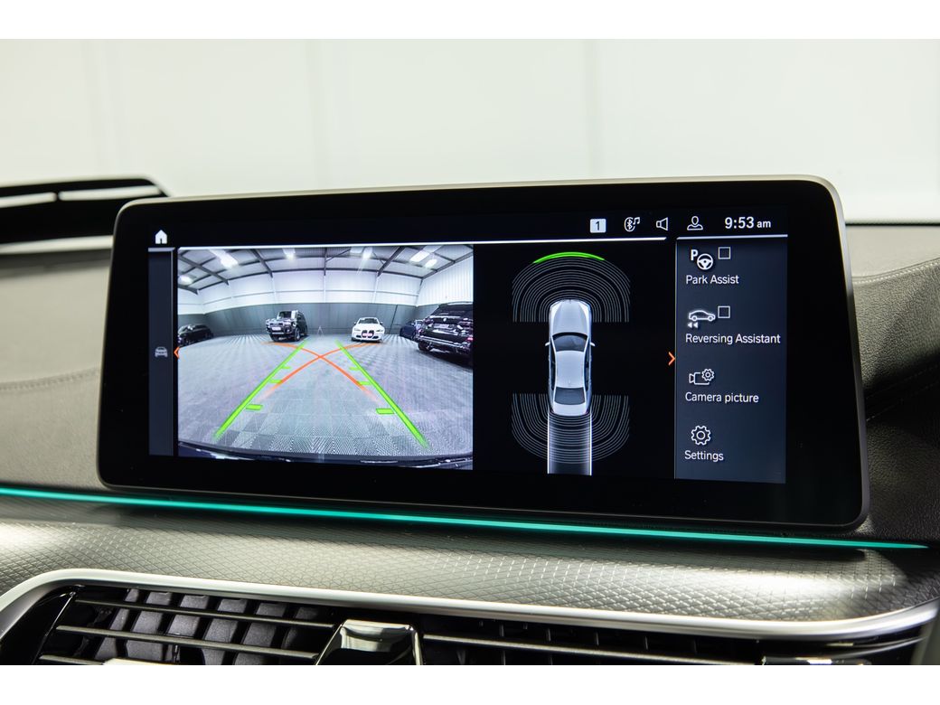 2022 BMW 5 Series