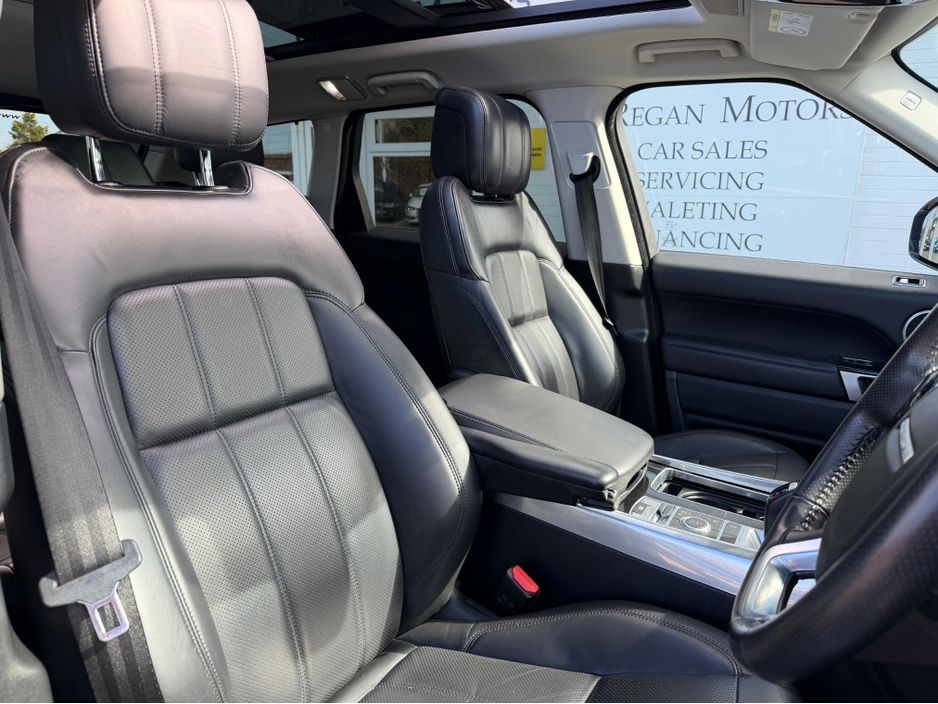 2020 Land Rover Range Rover Sport