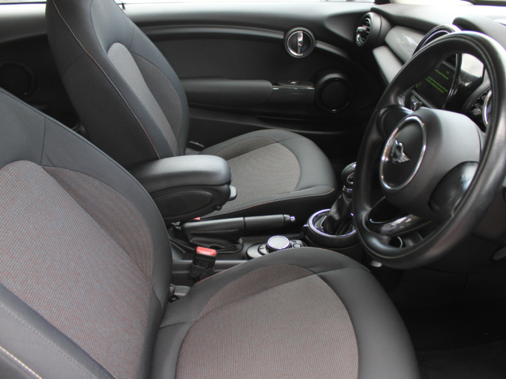 2016 Mini Cooper