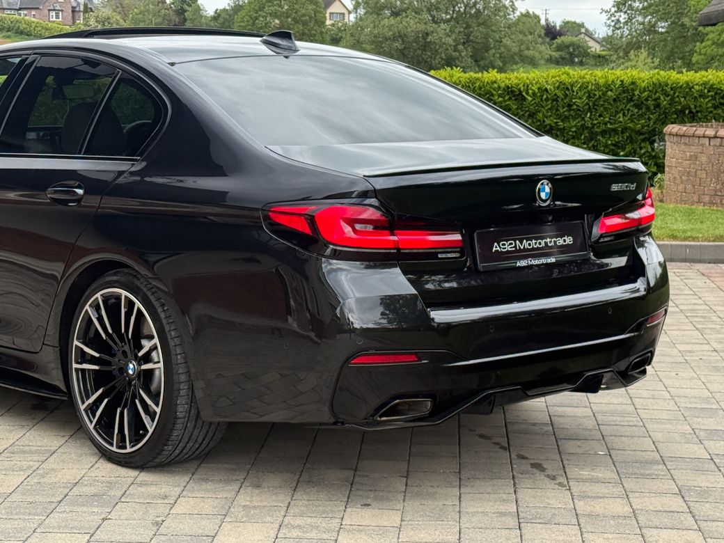 2022 BMW 5 Series