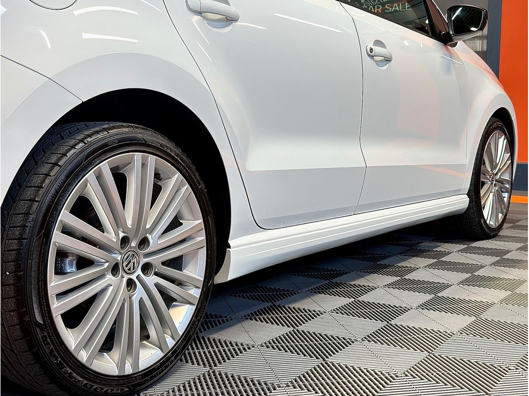 2016 Volkswagen Polo