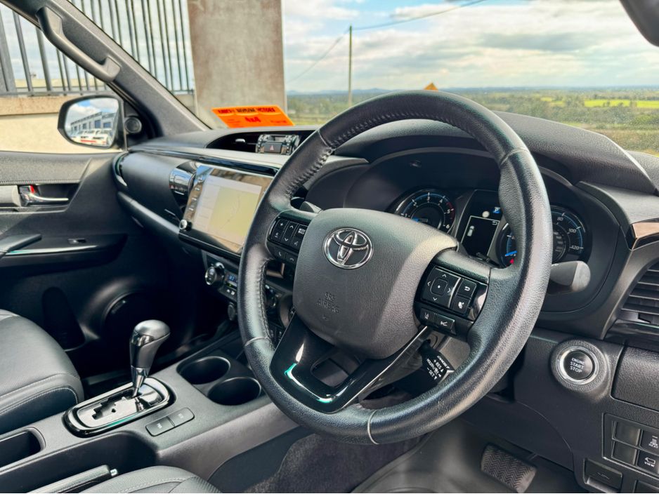 2023 Toyota Hilux