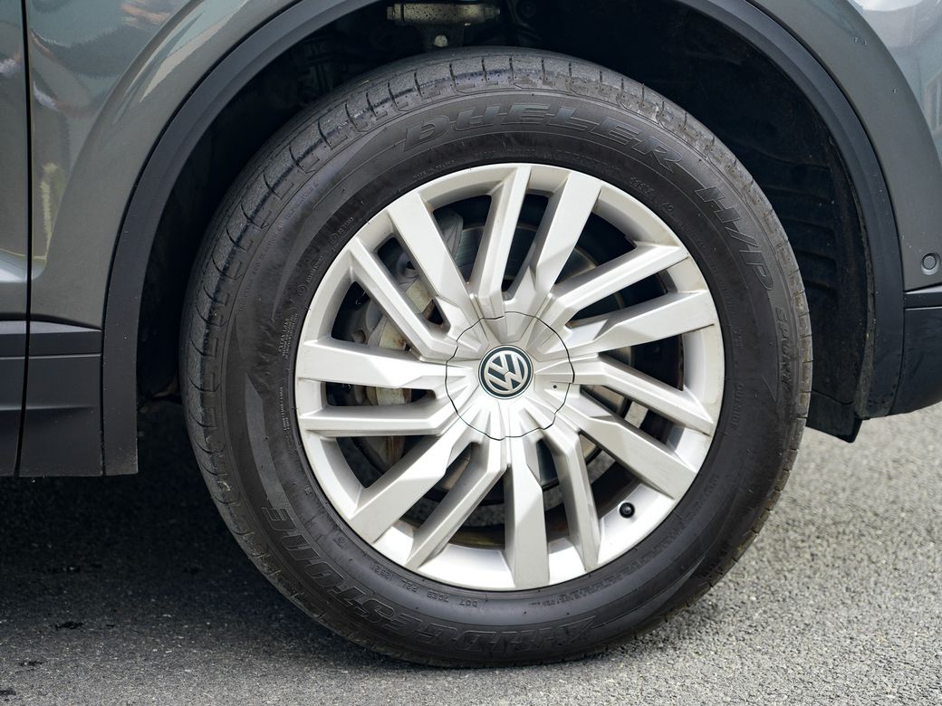 2020 Volkswagen Touareg
